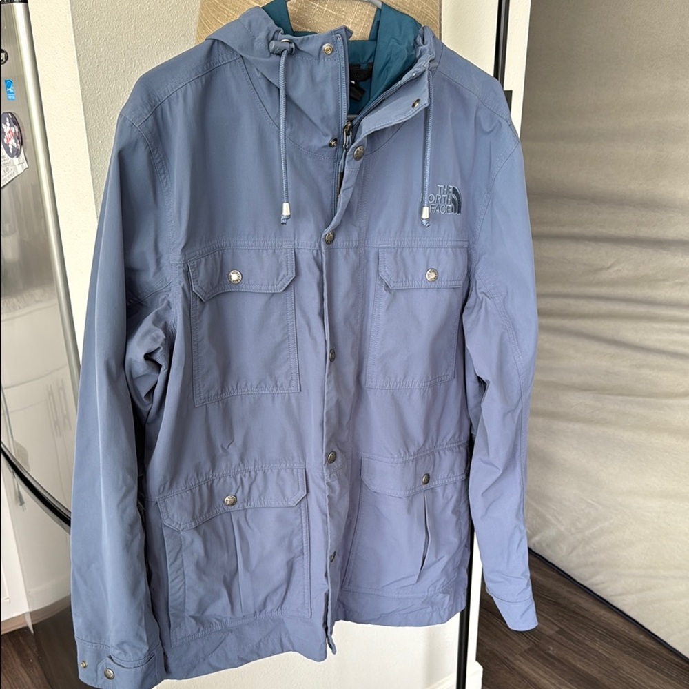 The North Face Kepplier Blue Rain/Winter Jacket – Men’s Large – Waterproof Shell